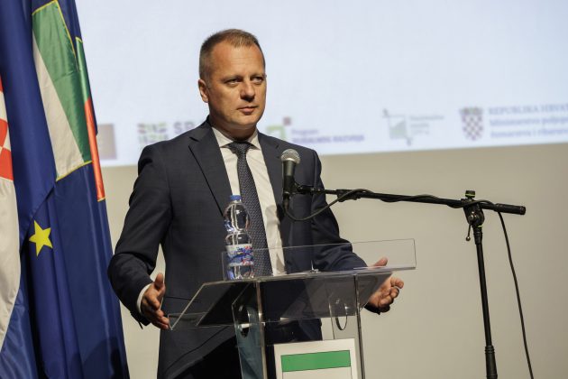 U Pitomači održana dvodnevna konferencija „Žene u ruralnim područjima“ 4 1