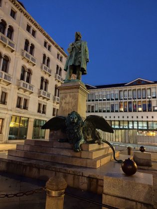 IMG 7275cd923081588f4b0d0cdd3309f26e V