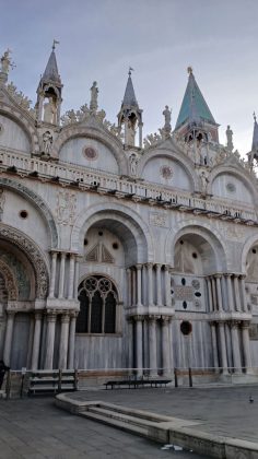 IMG a2e9416545433bea09f870218e9f6653 V